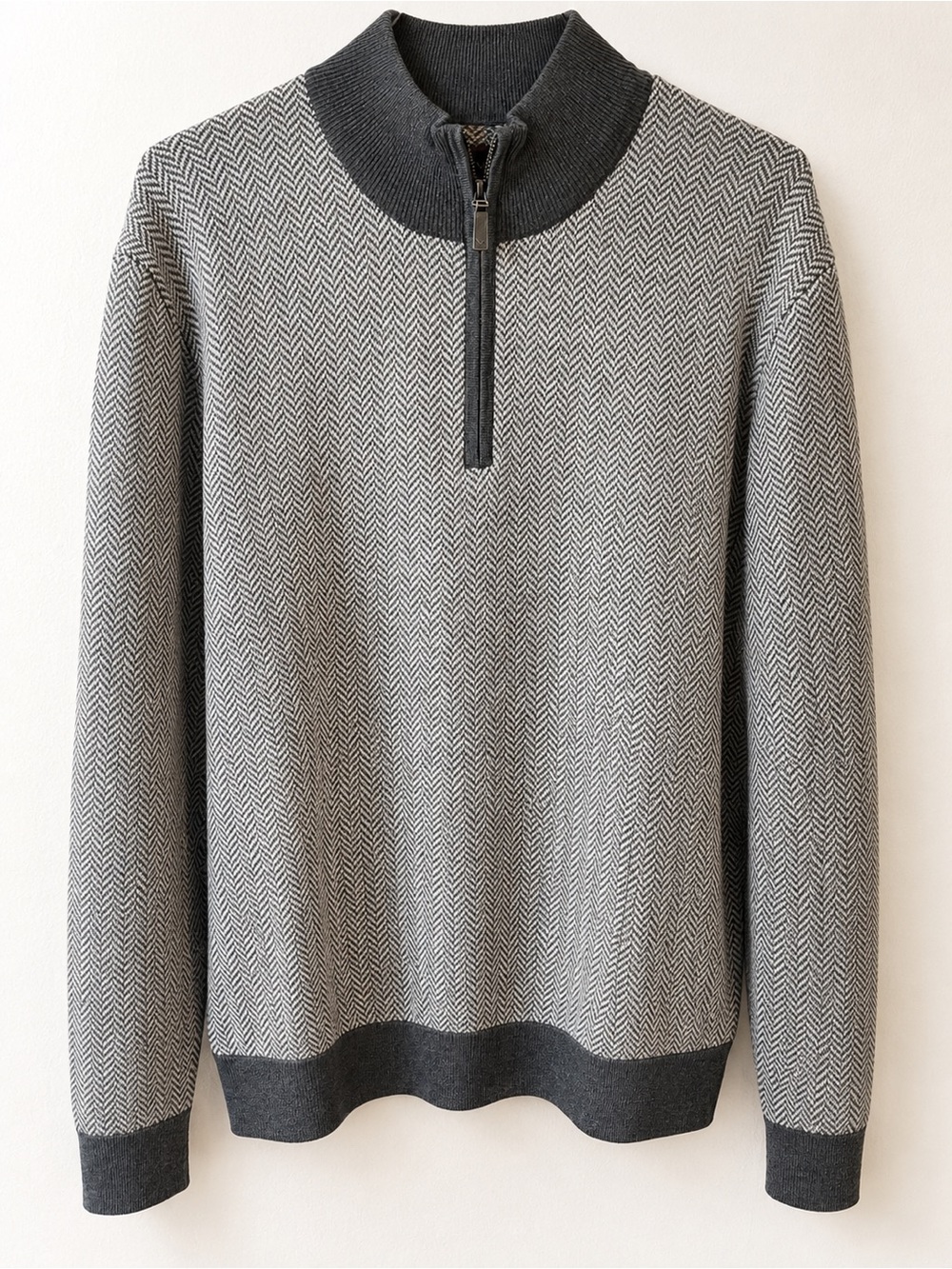 UNTUCKit Men’s Gray Herringbone Half-Zip Sweater